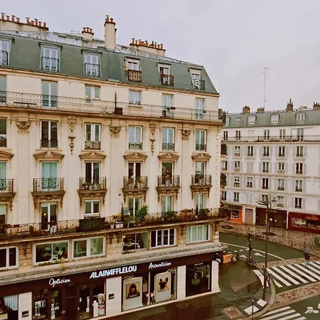 Le Pinky Bird - Bastille Parijs Buitenkant foto